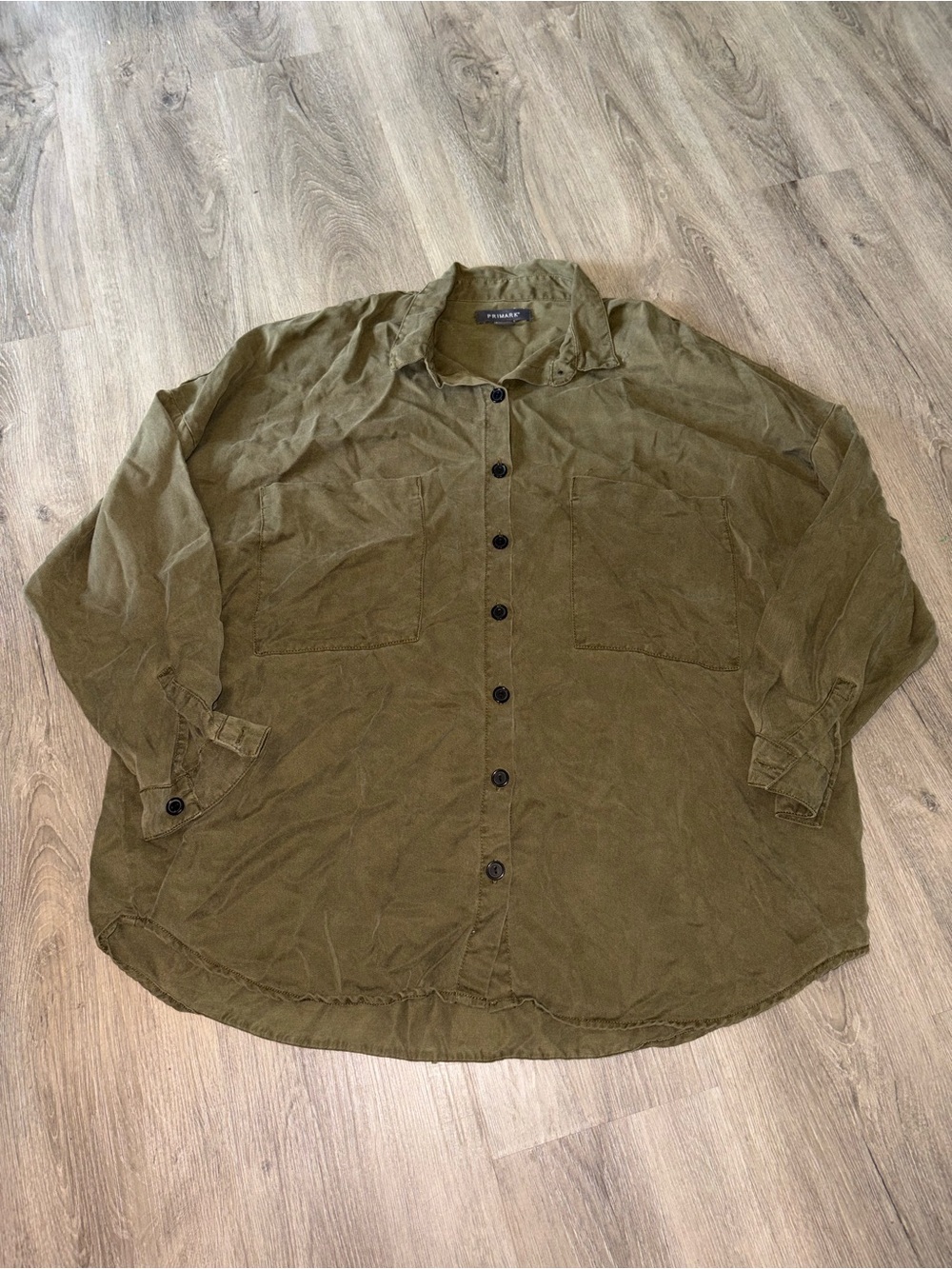Primark | Green Button Down Longsleeve Shirt